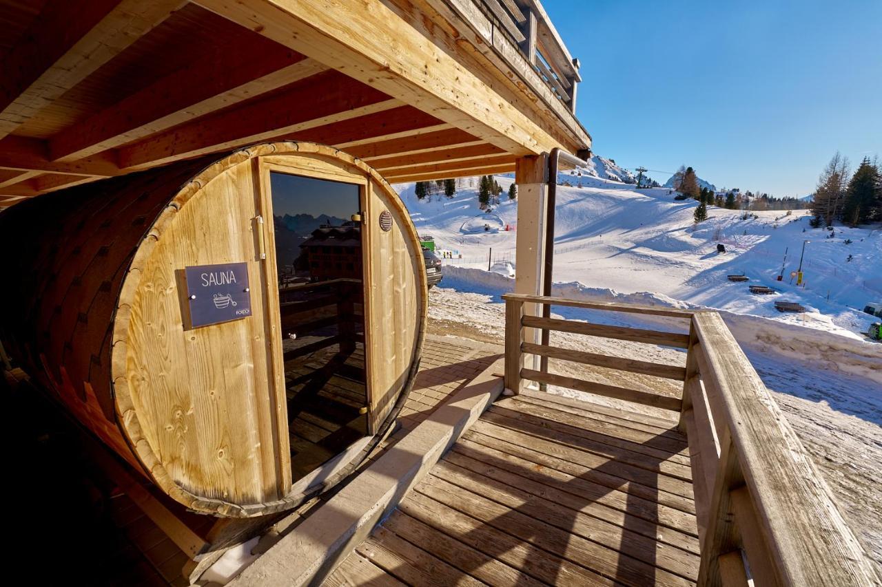 Hotel Pordoi Passo Pordoi Vegetarian Hotel カナツェーイ エクステリア 写真